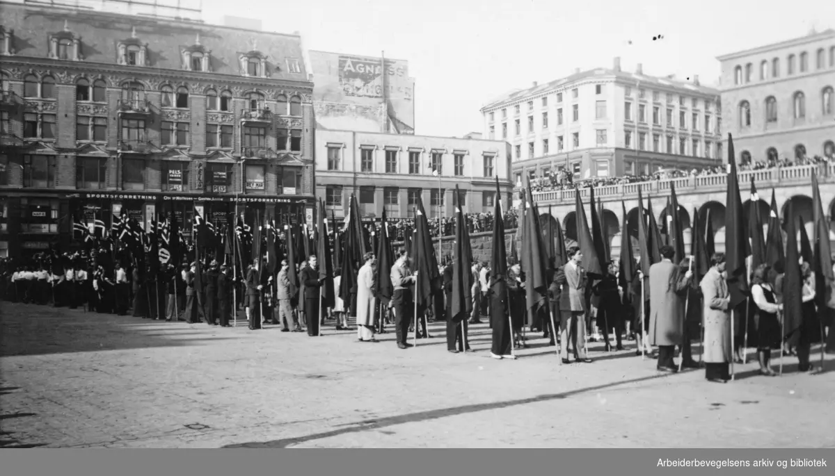 1. mai 1946, Youngstorget.
