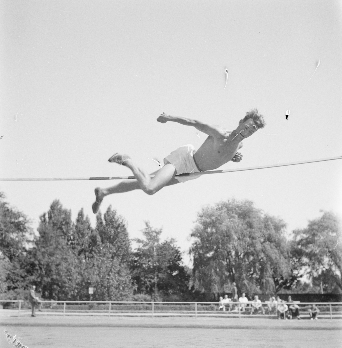 Åke Claessons resa, höjdhopp, Schweiz 1949