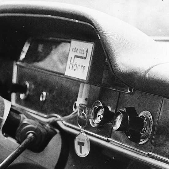 Övergång från vänster- till högertrafik år 1967.