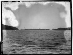 Grønnsfjorden ved Lyngdal. Fotografert rundt 1900.