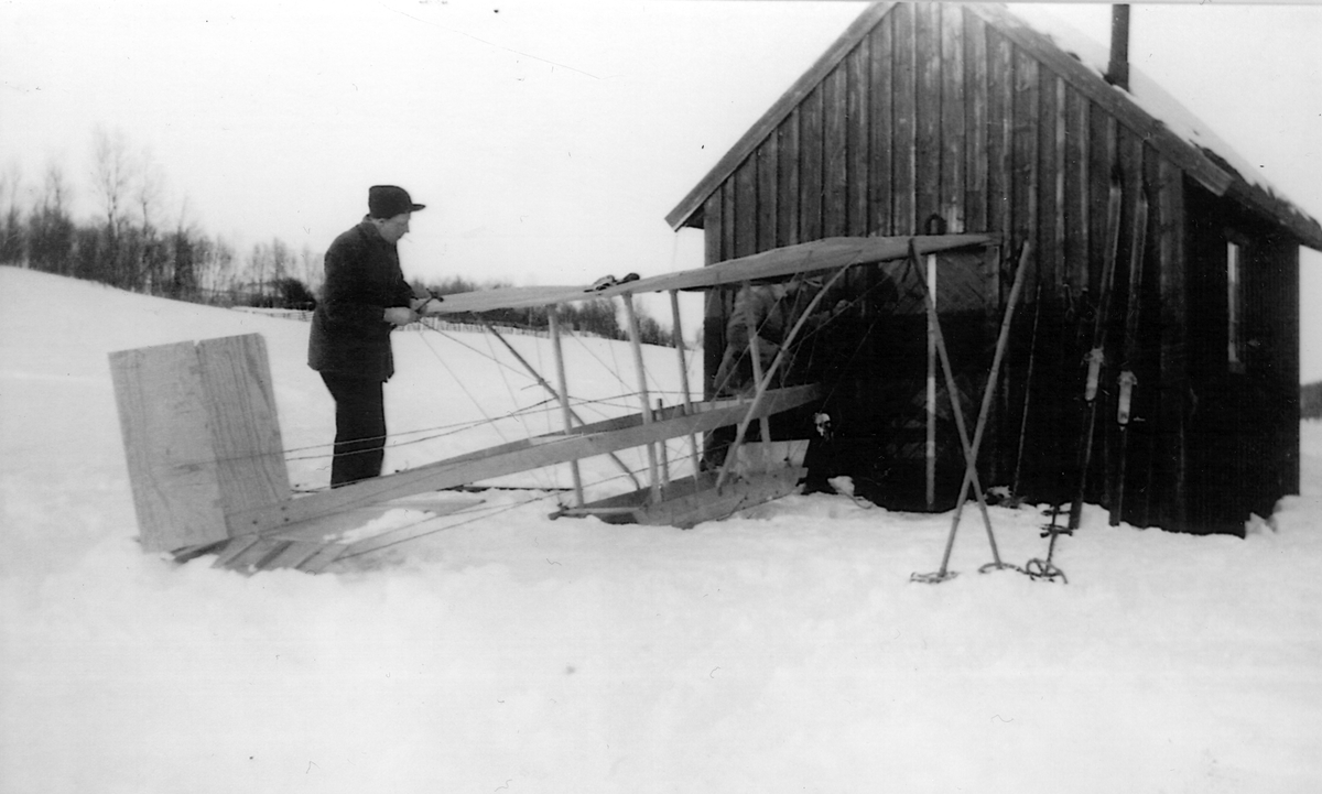 Hjemmelaget fly i Kvæfjord.