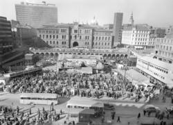 Youngstorget: Torgsalg. Mars 1959