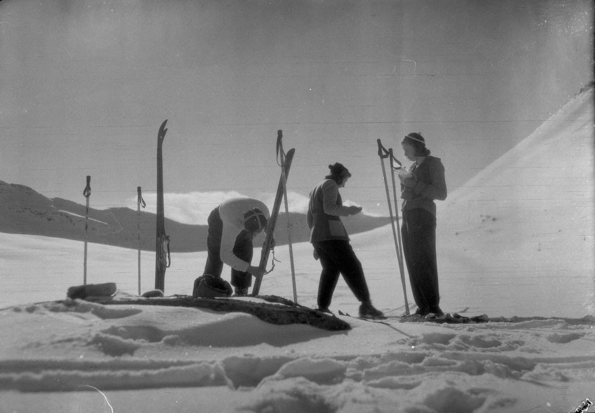 Foldvikfjellet påsken 1945.