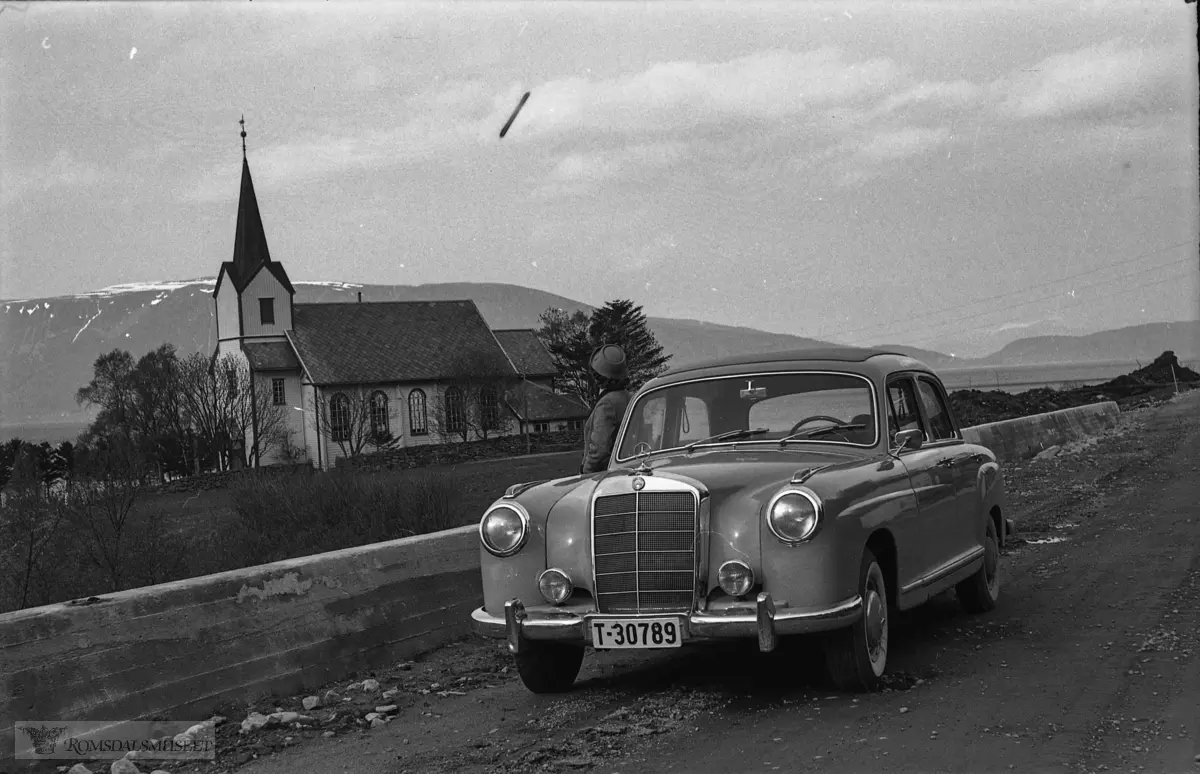 "Raknes 1959"."Brudlaup Ørsta 1959".Nordre Vartdal kirke.