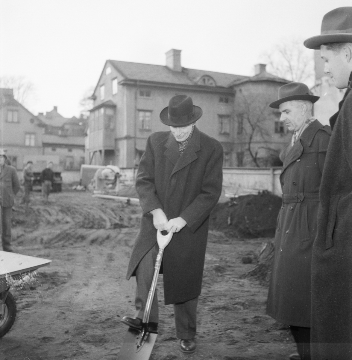 Smålands nation, första spadtaget för nytt nationshus, Uppsala 1953