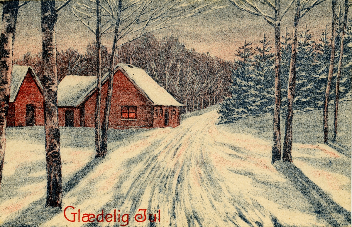 Julekort. Jule- og nyttårshilsen. Vintermotiv. Et gårdstun ligger langs en skogskledd vei. Stemplet 20.12.1924.