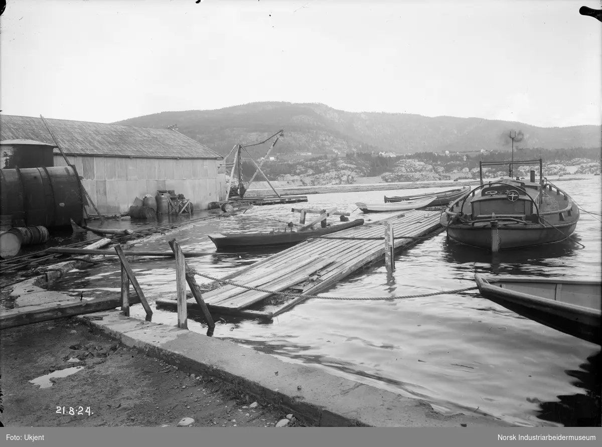 Småbåthavn ved brygga i Notodden.