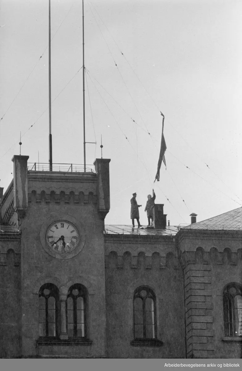 Møllergata 19. Eksteriører. Juni 1965