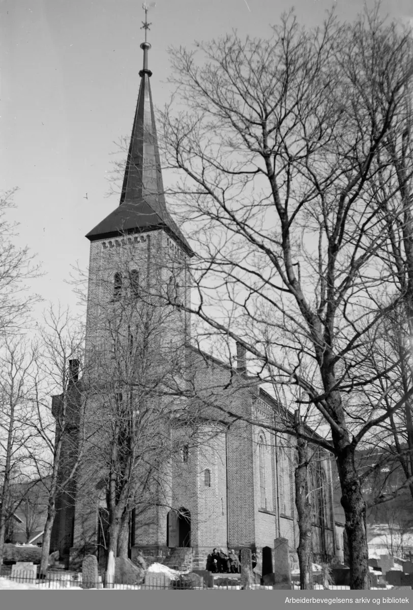 Bryn kirke. April 1948