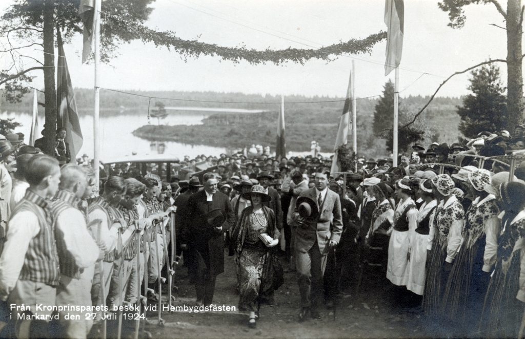 "Från Kronprinsparets besök vid Hembygdsfästen i Markaryd den 27 Juli 1924."