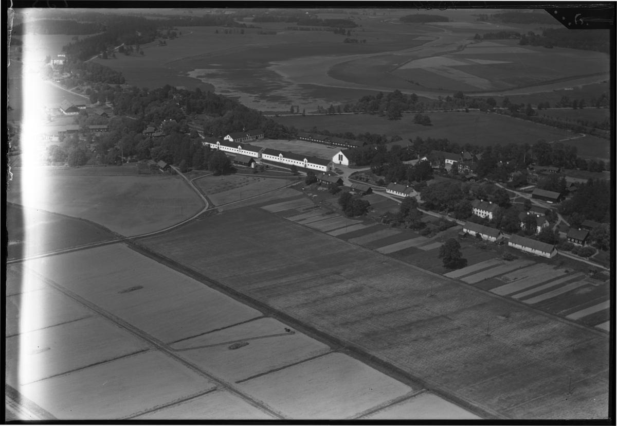 Flygfoto över Sofielund, Strömsholm, Kolbäck