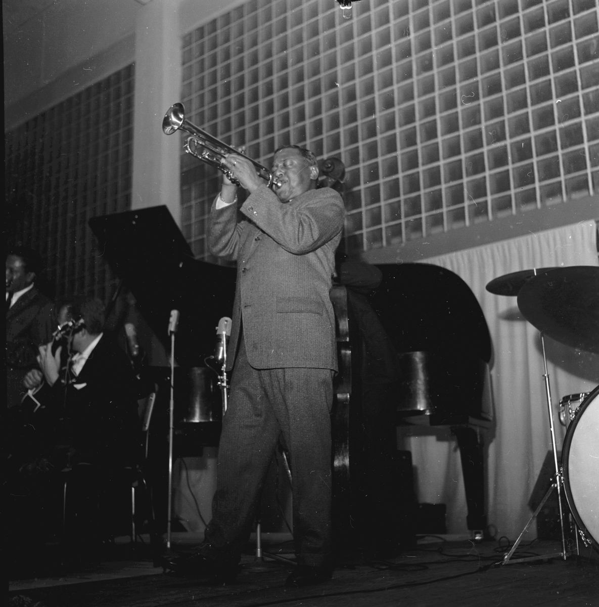 Fra jazzkonsert i Nordstrandhallen. Jazz at the Philharmonic. Fotografert 20. februar 1956.