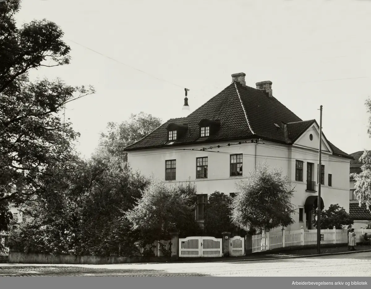Drammensveien 96 G. Mormonernes hus. Januar 1957