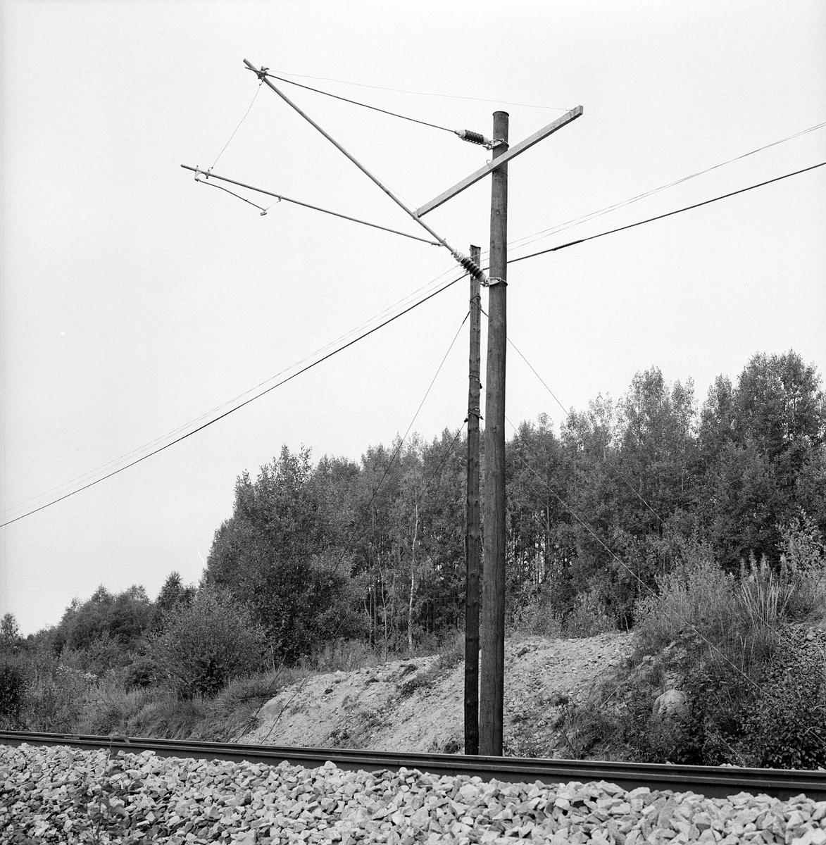 Elektrifieringsarbete på linjen mellan Rättvik och Mora, stolpresning.