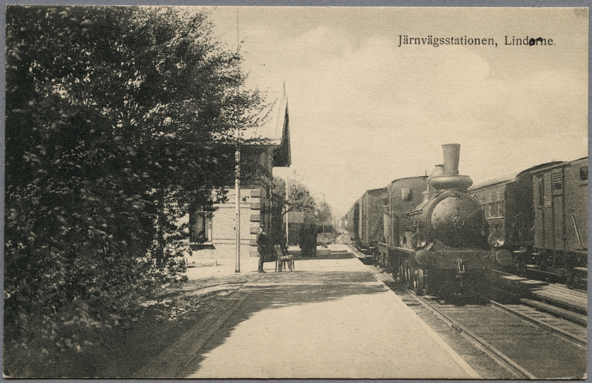 Järnvägsstationen i Lindome.