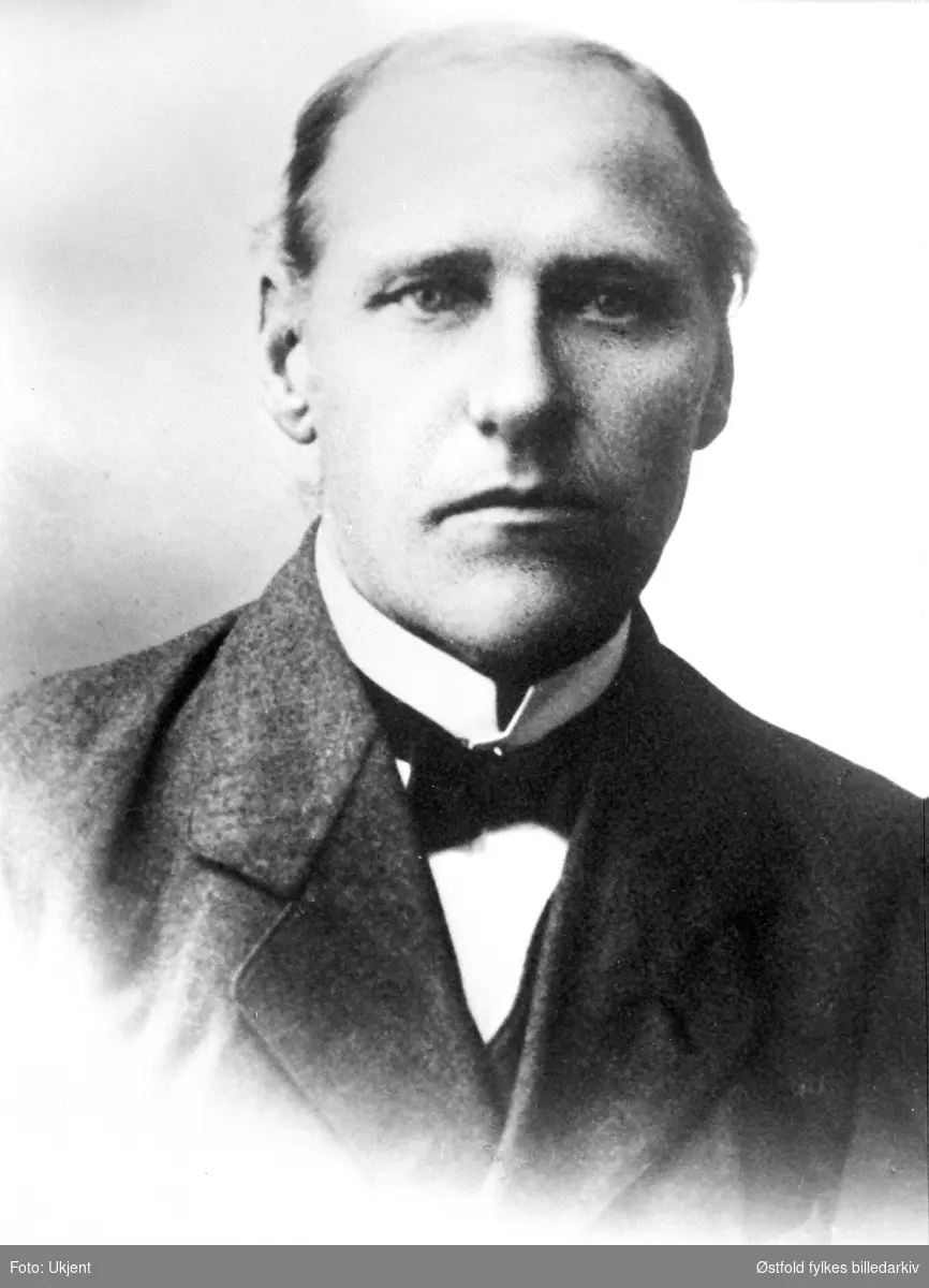 Portrett av Anton Chr, Bakke, ordfører 1908 - 1910, (10.01.1863 - 10.03.1929) i Spydeberg.