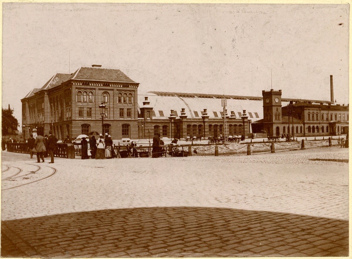 Järnvägsstationen efter ombyggnationen som slutfördes år 1891.