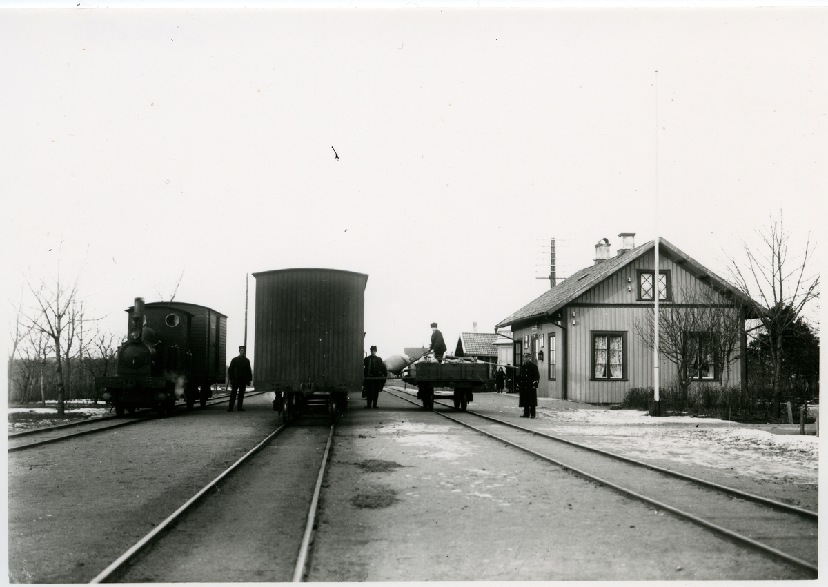 Vinninga station, mellan år 1890 och 1905.