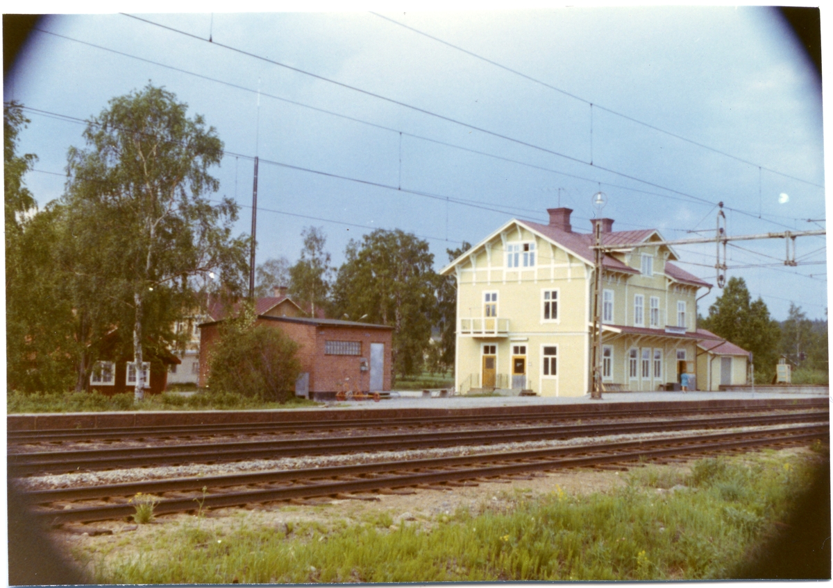 Trehörningsjö station.