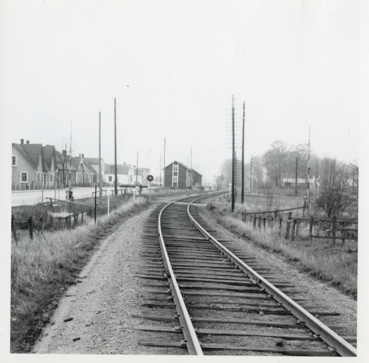 Järnvägsövergång vid Osbyholm, på sträckan mellan Eslöv och Långebro.
