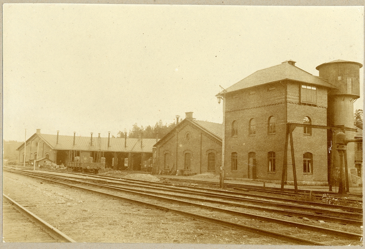 SWB Lokstall i Sundbyberg 11/10 1919.