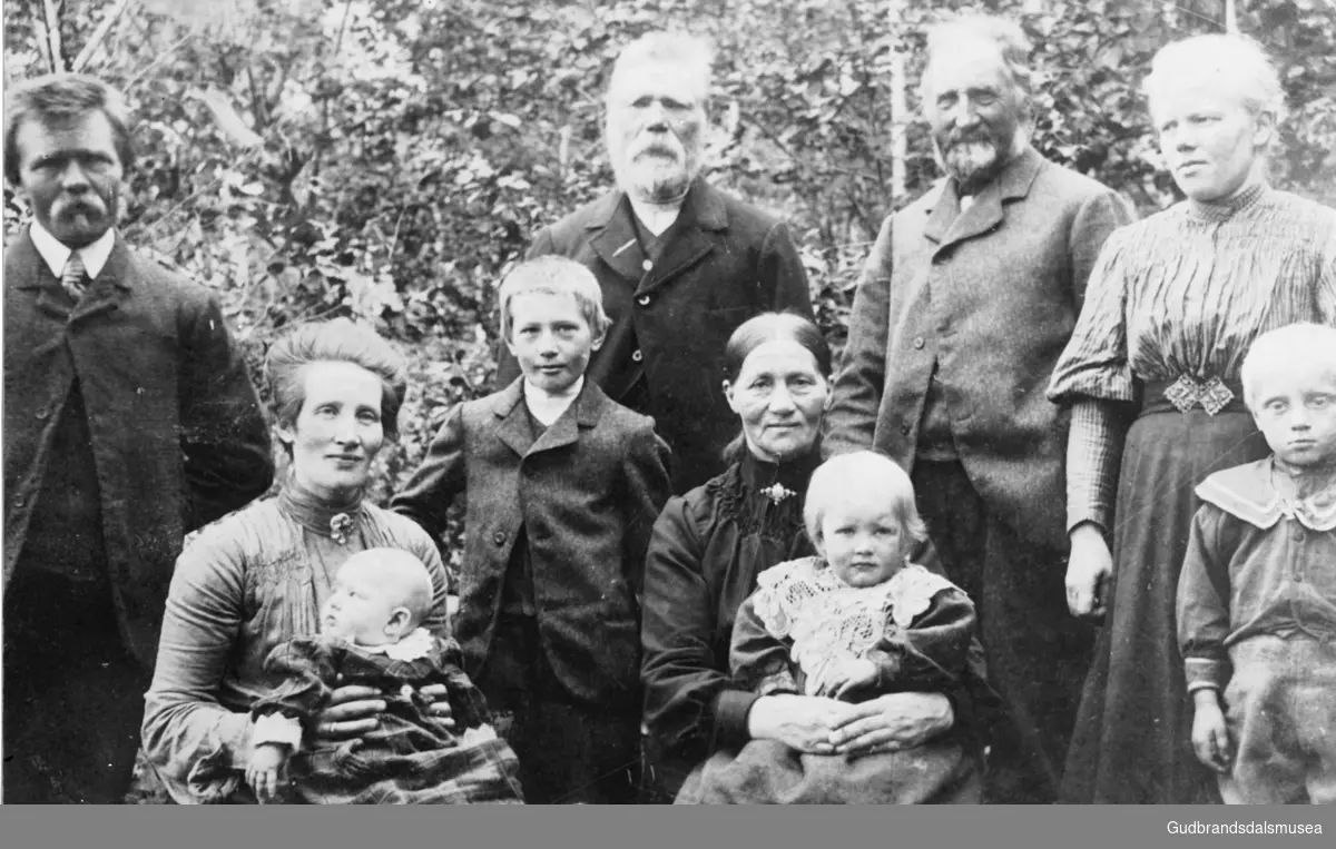 Hans Hagen (f. 1872) m.familie ca. 1908