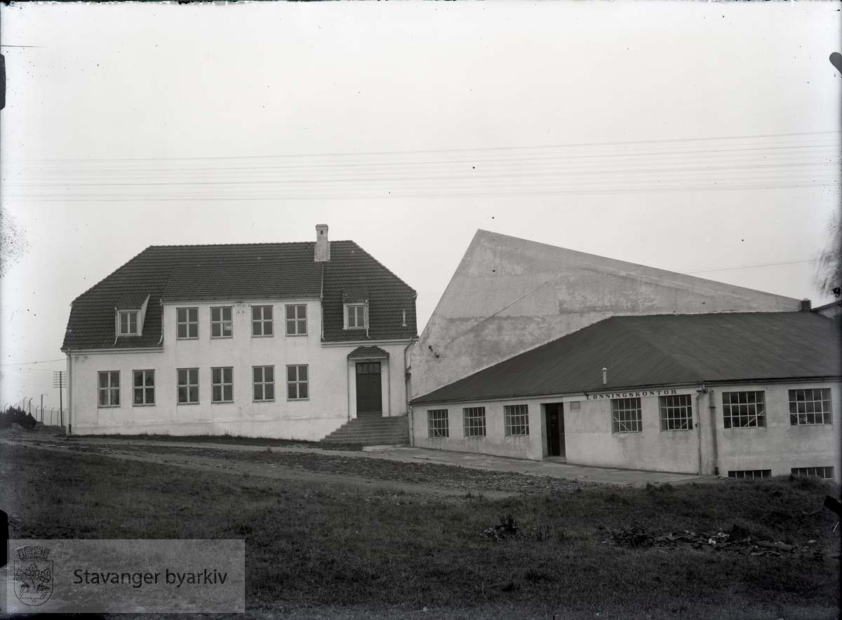 Rosenberg Mekaniske Verksted, Buøy ..