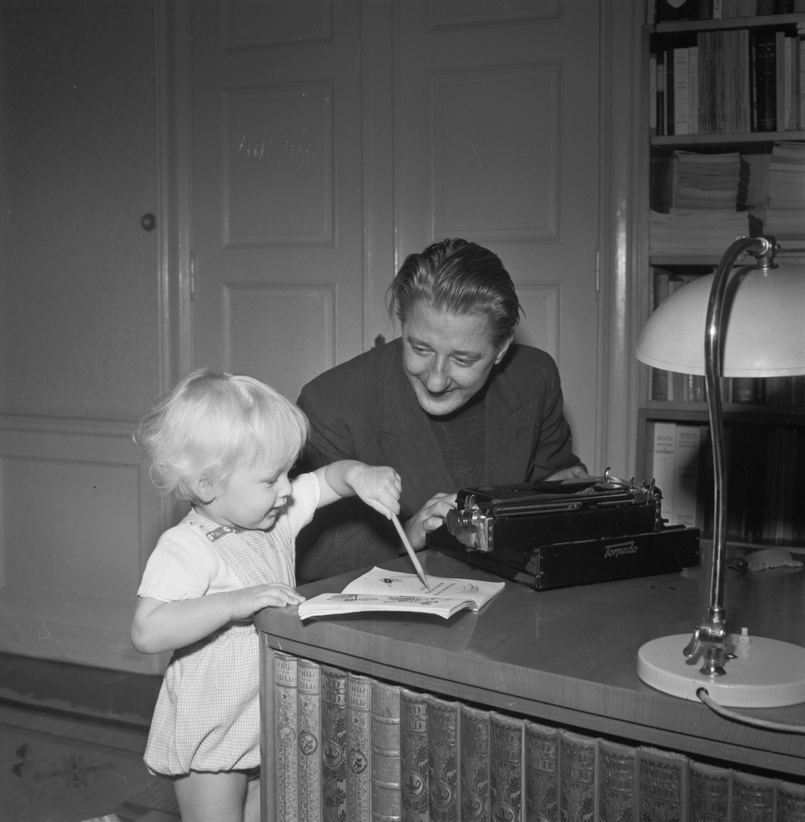 Hugo Wortzelius med sonen, Uppsala 1952