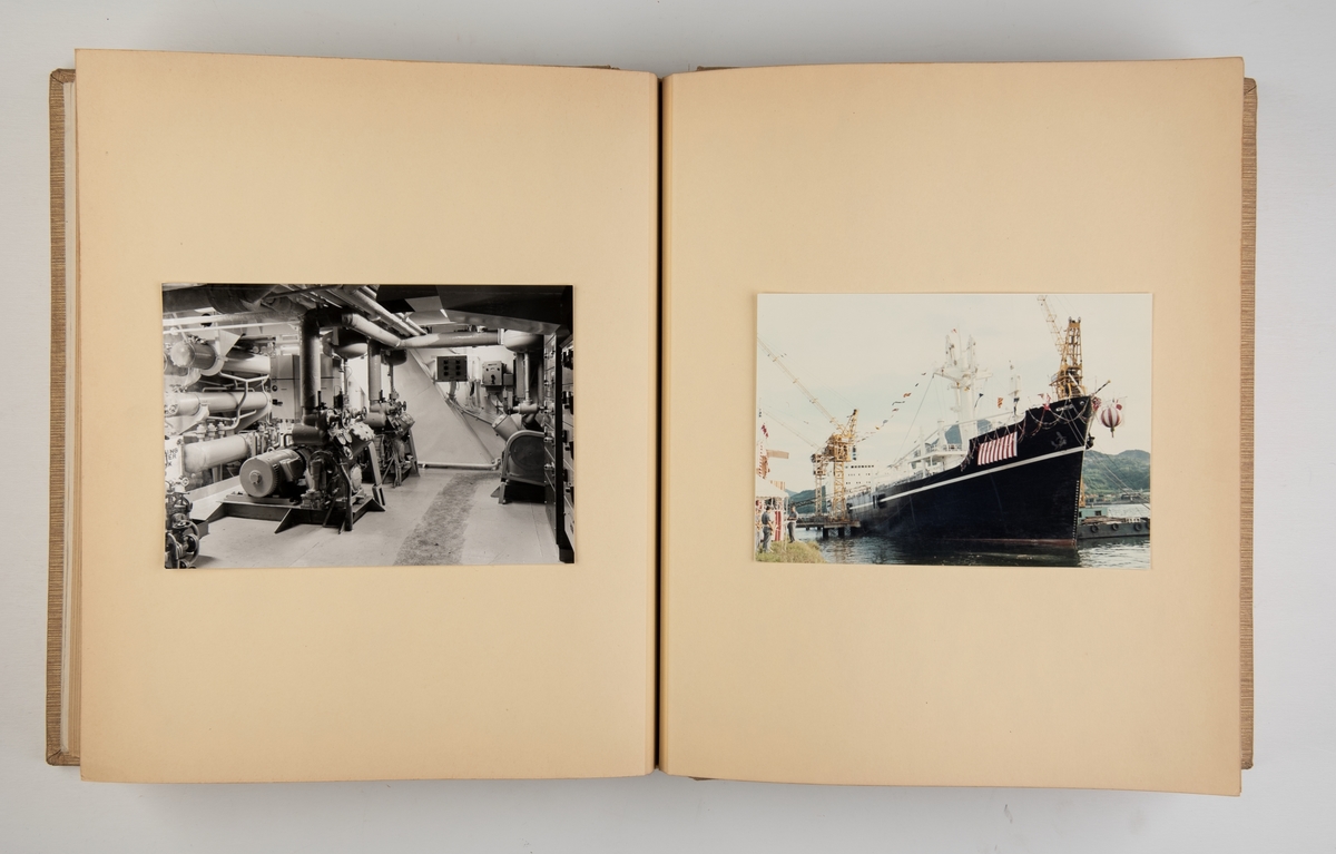 Album med fotografier av sjøsetting, dåp og overlevering av M/S 'Tyr'