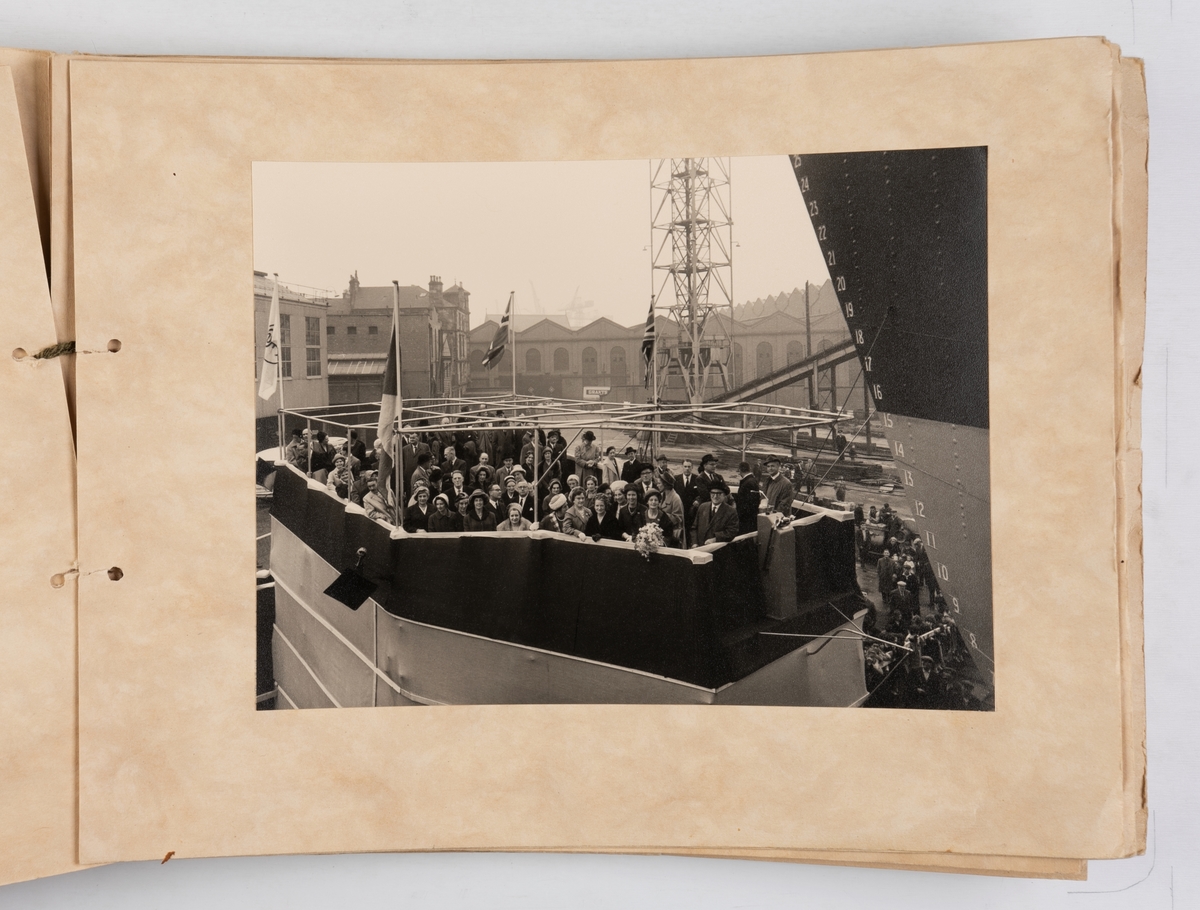 Album med fotografier fra sjøsettingen av motorskipet 'Belisland' (b.1962)