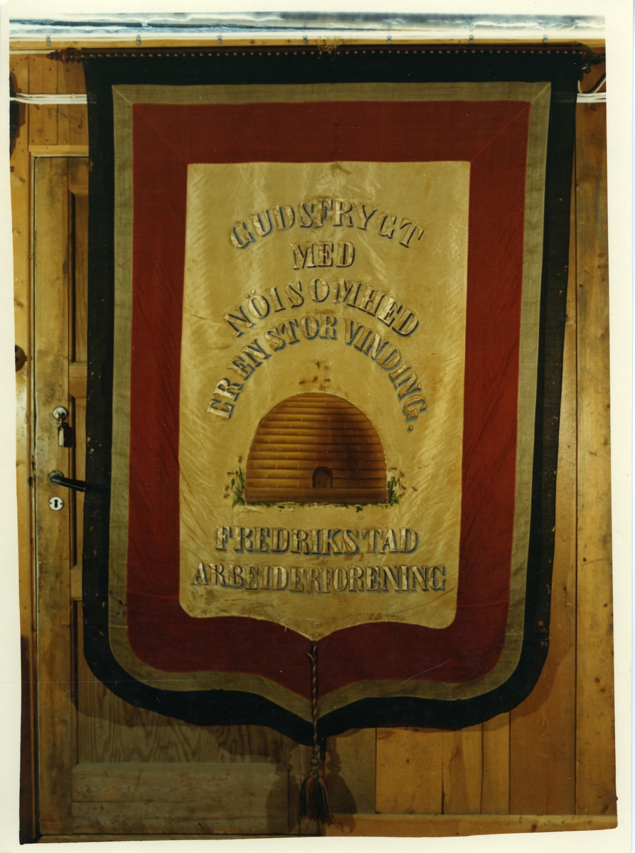 Fredrikstad,
Fredrikstad Arbeiderforening,

Foreningens første fane ca. 1875


Samme som 2481