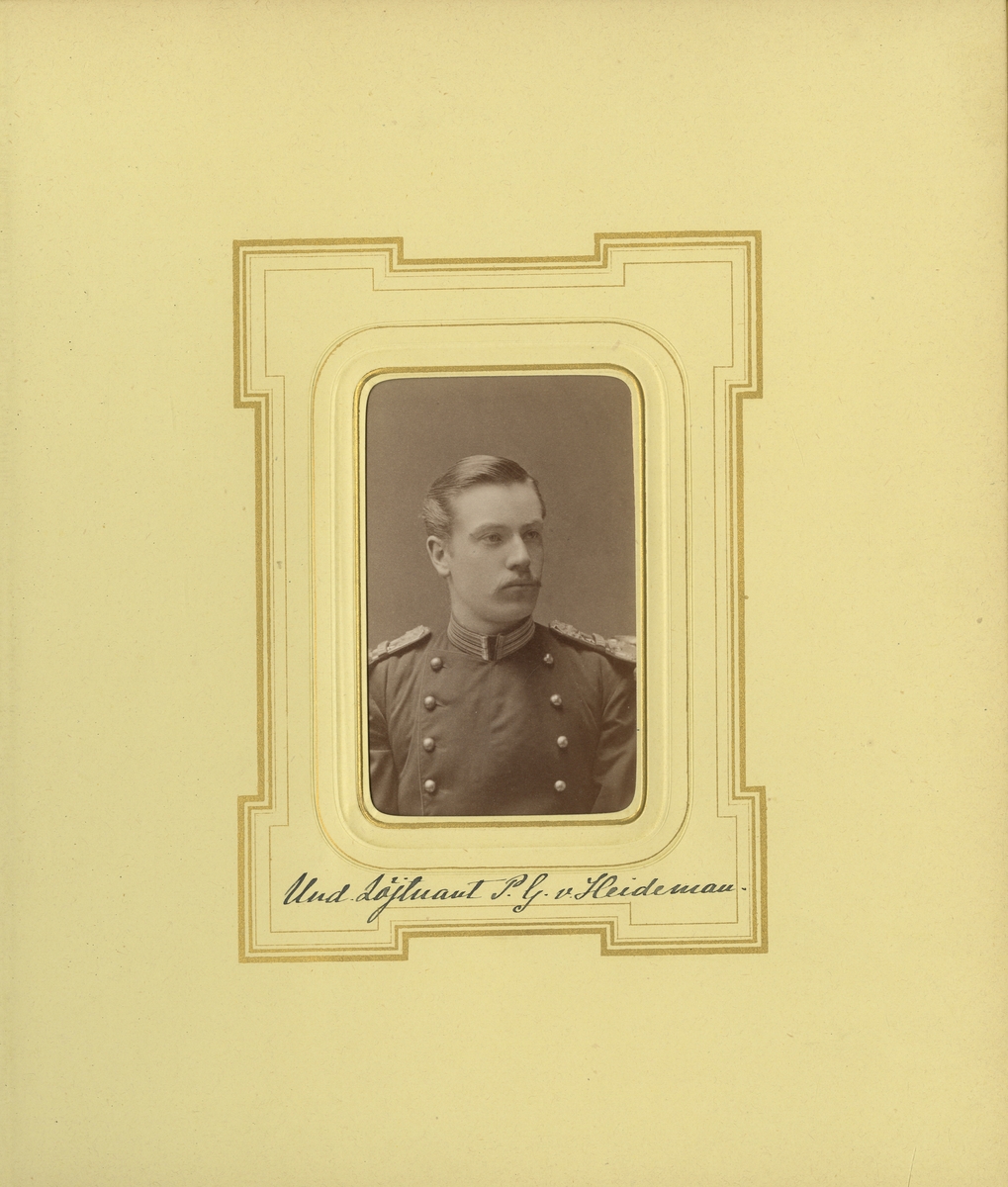 Porträtt av Per Reinhold Georg Wilhelm von Heideman, underlöjtnant vid Smålands grenadjärbataljon.