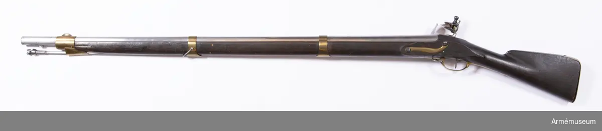 Gevär med flintås. Reparationsmodell, förändrad från gevär m/1762.