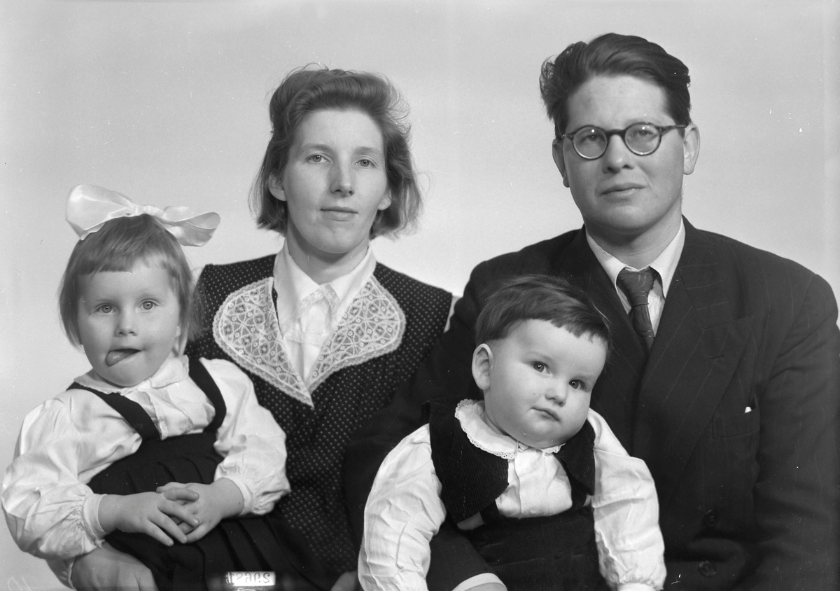 Helge Valberg med familie