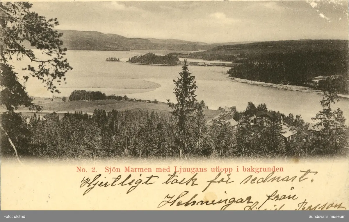Vykort med motiv över sjön Marmen med Ljungans utlopp i bakgrunden.