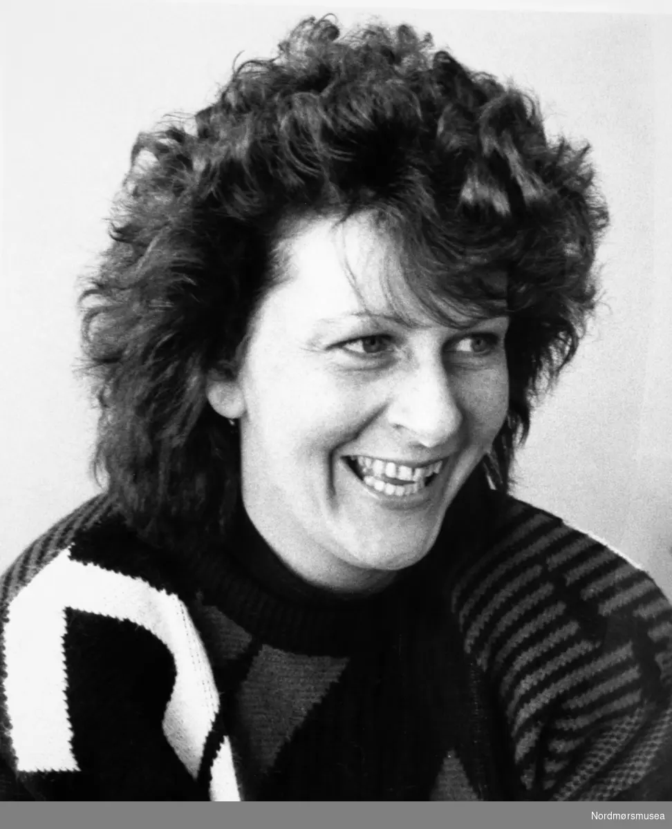 "Anne Arntzen". Bildet er fra avisa Tidens Krav sitt arkiv i tidsrommet 1970-1994. Nå i Nordmøre museums fotosamling.