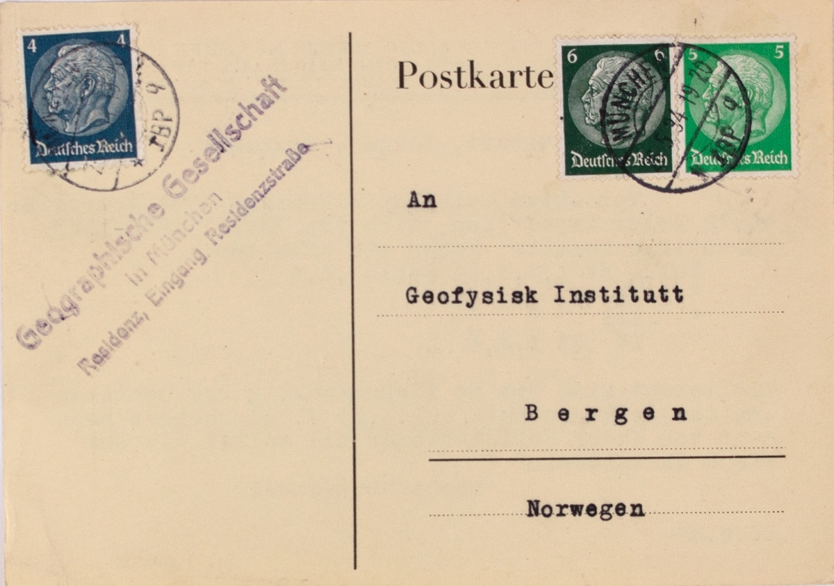 Takkekort-samling vedr. polarskipet MAUD. Takkekort fra Geographische Gesellschaft in München (med frimerke) i forbindelse med at de har mottatt publikasjon ved. MAUD sin polekspedisjon i 1918-1925.