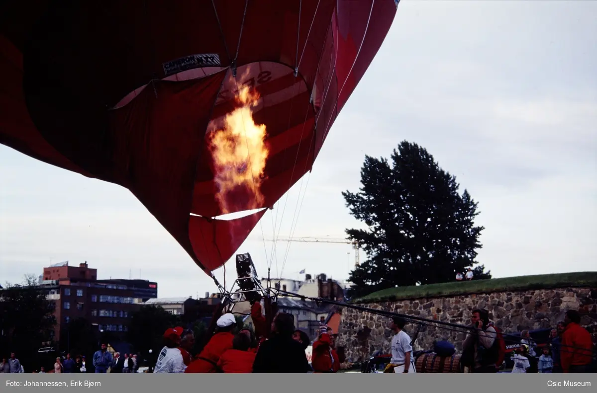 luftballong, åpen ild, mennesker