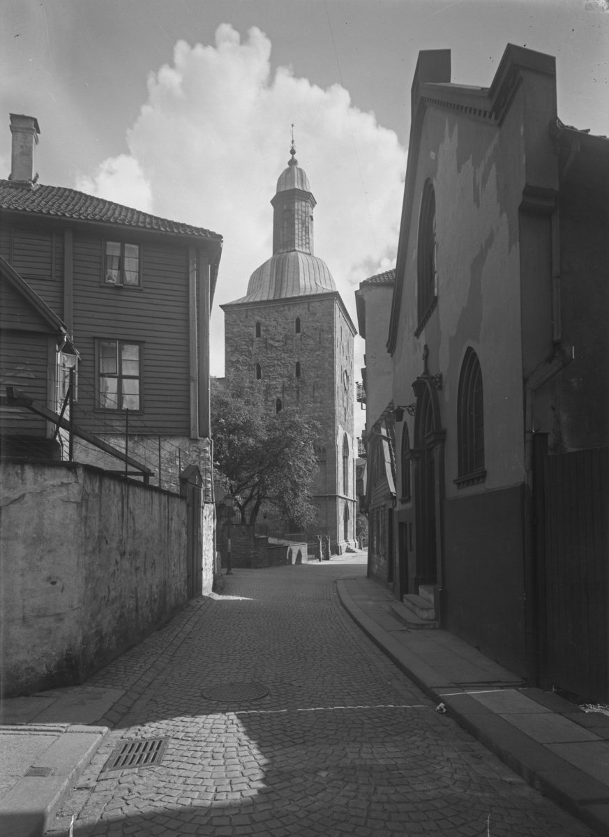 Domkirken fra Lille Øvregate