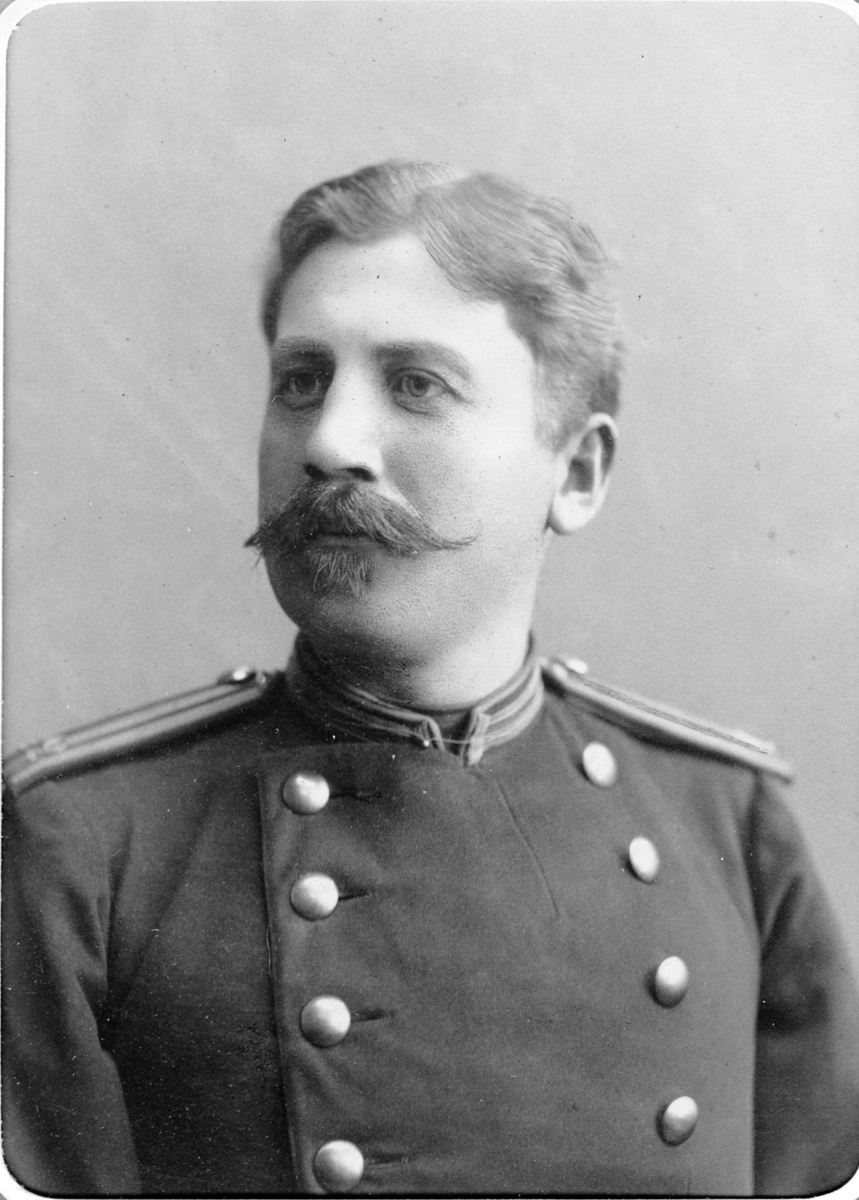 Lagergren, Sergeant
Jönköpings Regemente I 12 Skillingaryd