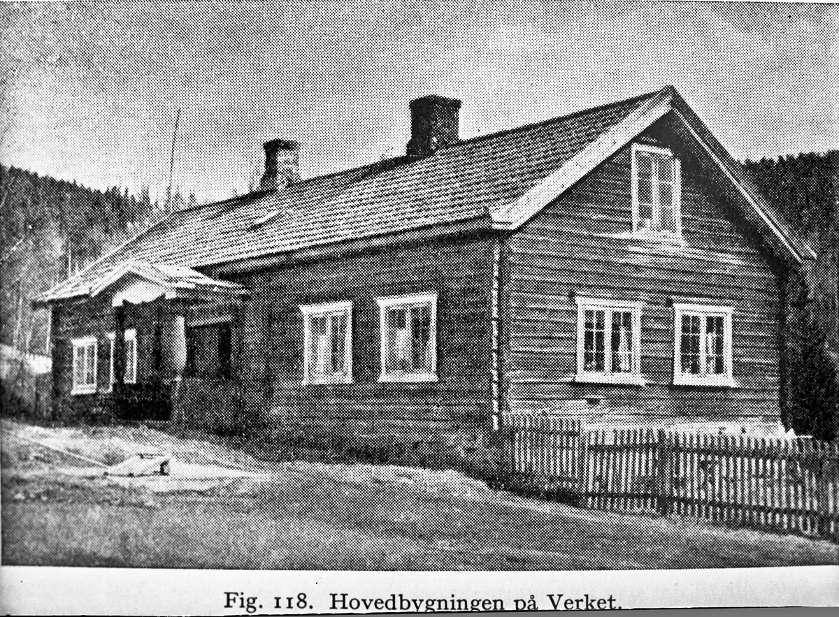 Tømmerhus – Hovedbygningen på Verket. Knopsløkken i Gullverket?