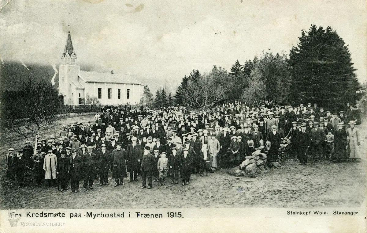 "Fra kretsmøte på Myrbostad i Fræna 1915".