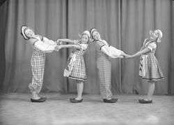 Ballettbilder fra Alma Christensens danseskole.