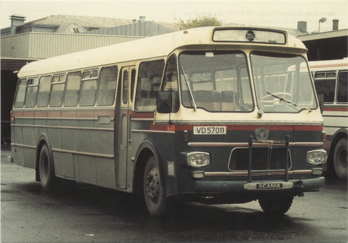 Buss fra Hemne og Orkladal Billag. Scania Vabis B 76 63 med karrosseri fra Brødrene Viggaklev karrosserifabrikk.