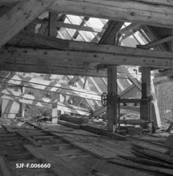 Interiør fra saghus på eiendommen Mek eller Kvam (gnr. 22. b