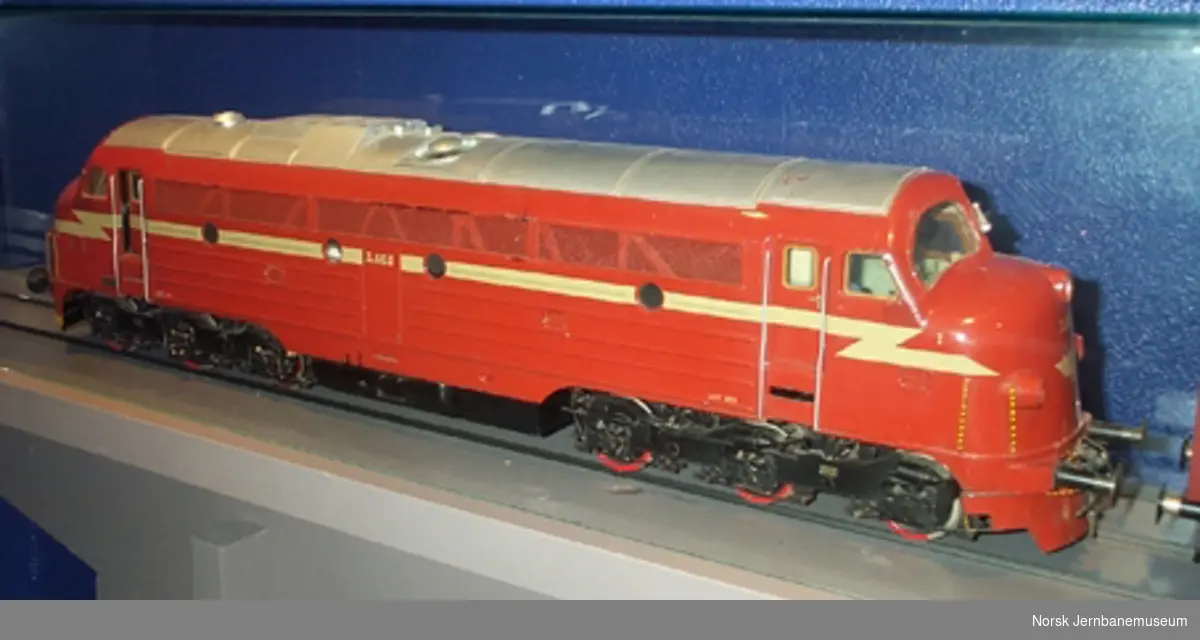 Modell av diesellokomotiv NSB type Di 3 603
