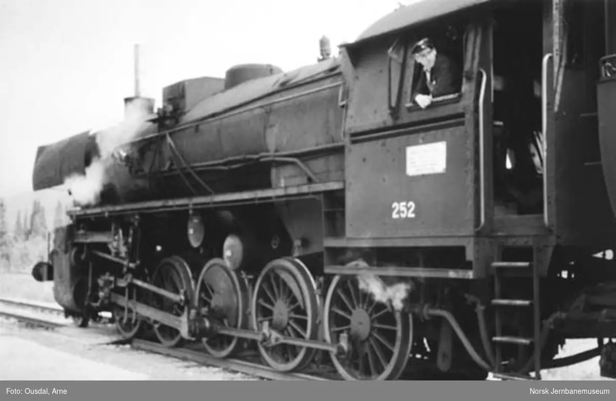 Damplokomotiv type 63a nr. 252