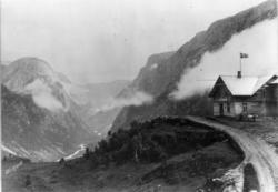 Stalheim Hotel, Voss, Hordaland  med utsyn over Jordalsnuten