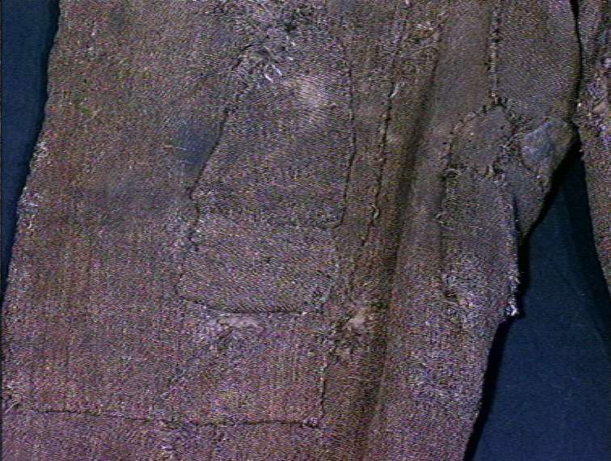 Brune bukser med skinn forsterkning bak, velbrukte.