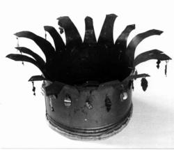 Krone til jonsokbrur